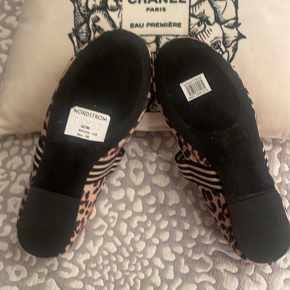 Nordstrom leopard print ballet flats -girls - Picture 2 of 6